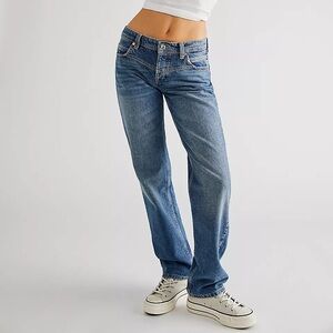 We The Free Shelby Low Rise Boyfriend Jean